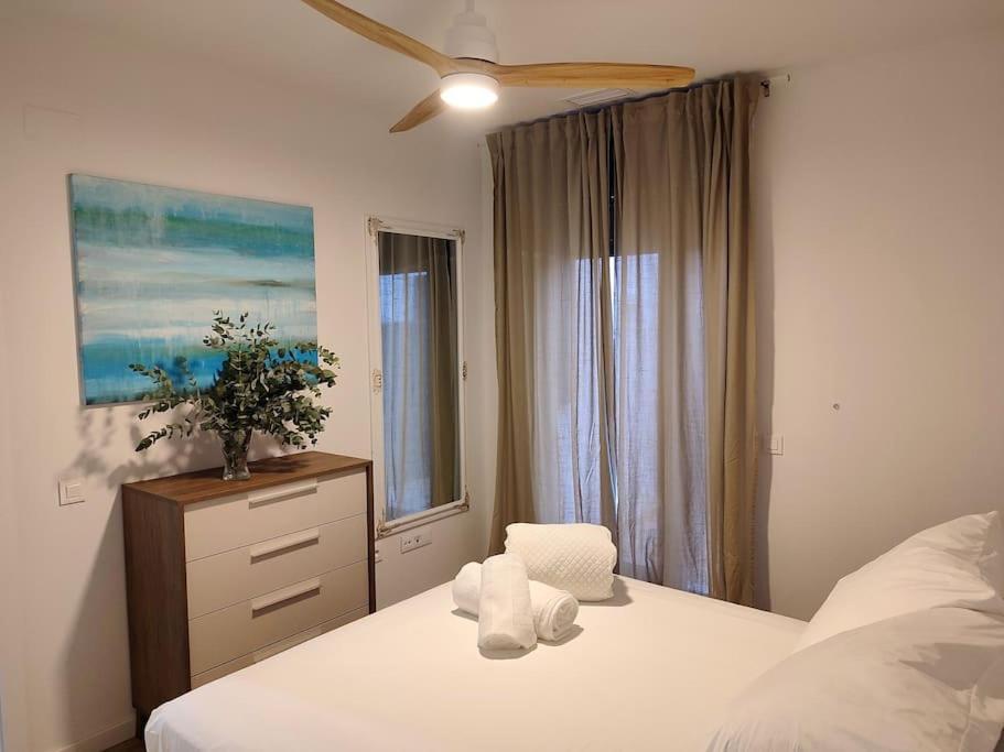 Old Town Ground Floor New Apartment, Beach, Parking Lejlighed *